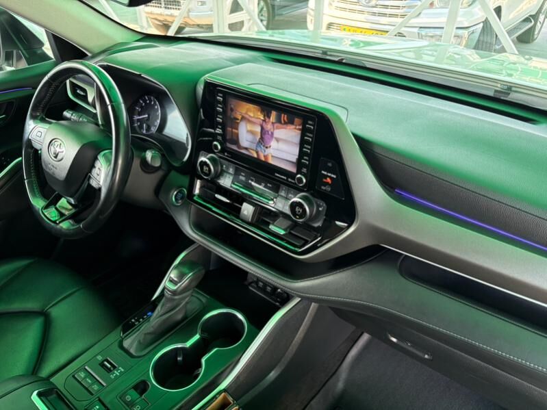 Toyota Highlander 2020 - 530 000 TMT - Aşgabat - img 5
