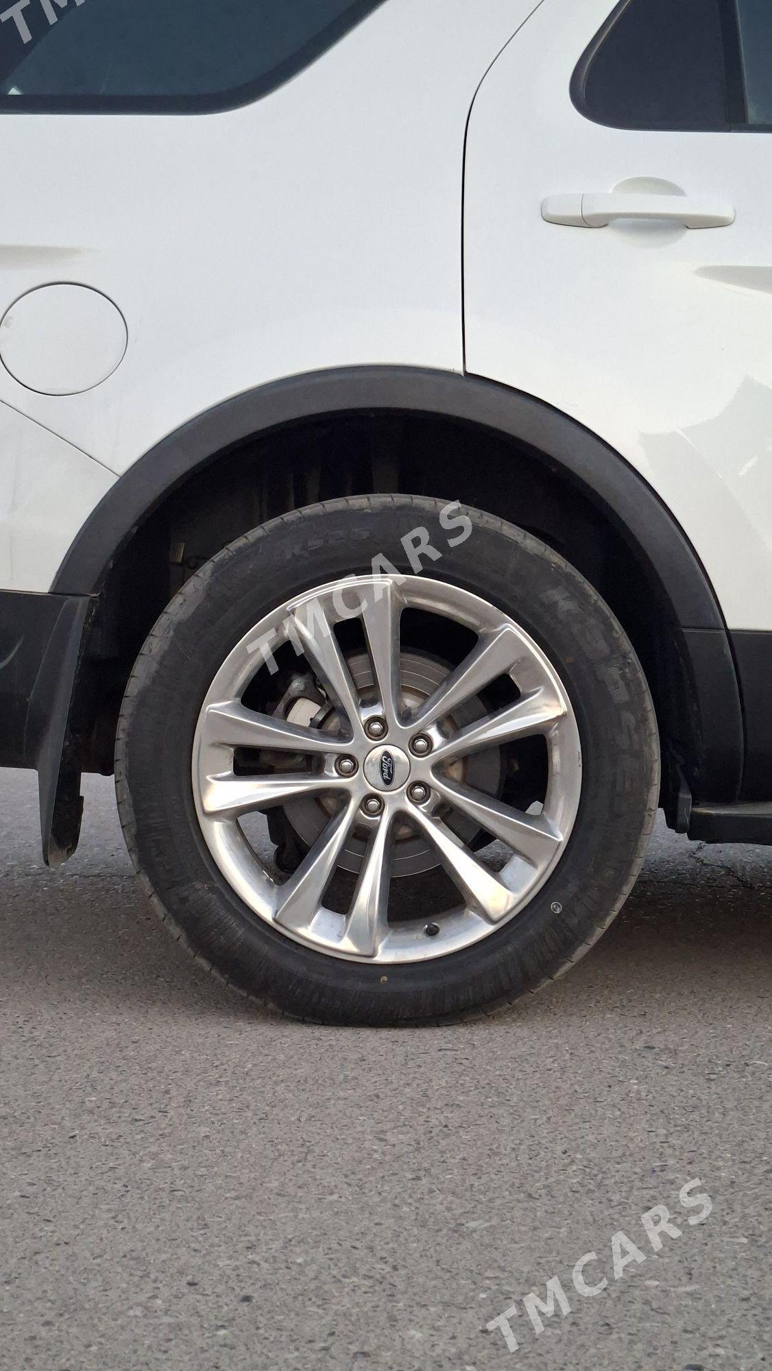 Ford Explorer 2018 - 331 500 TMT - Дашогуз - img 7