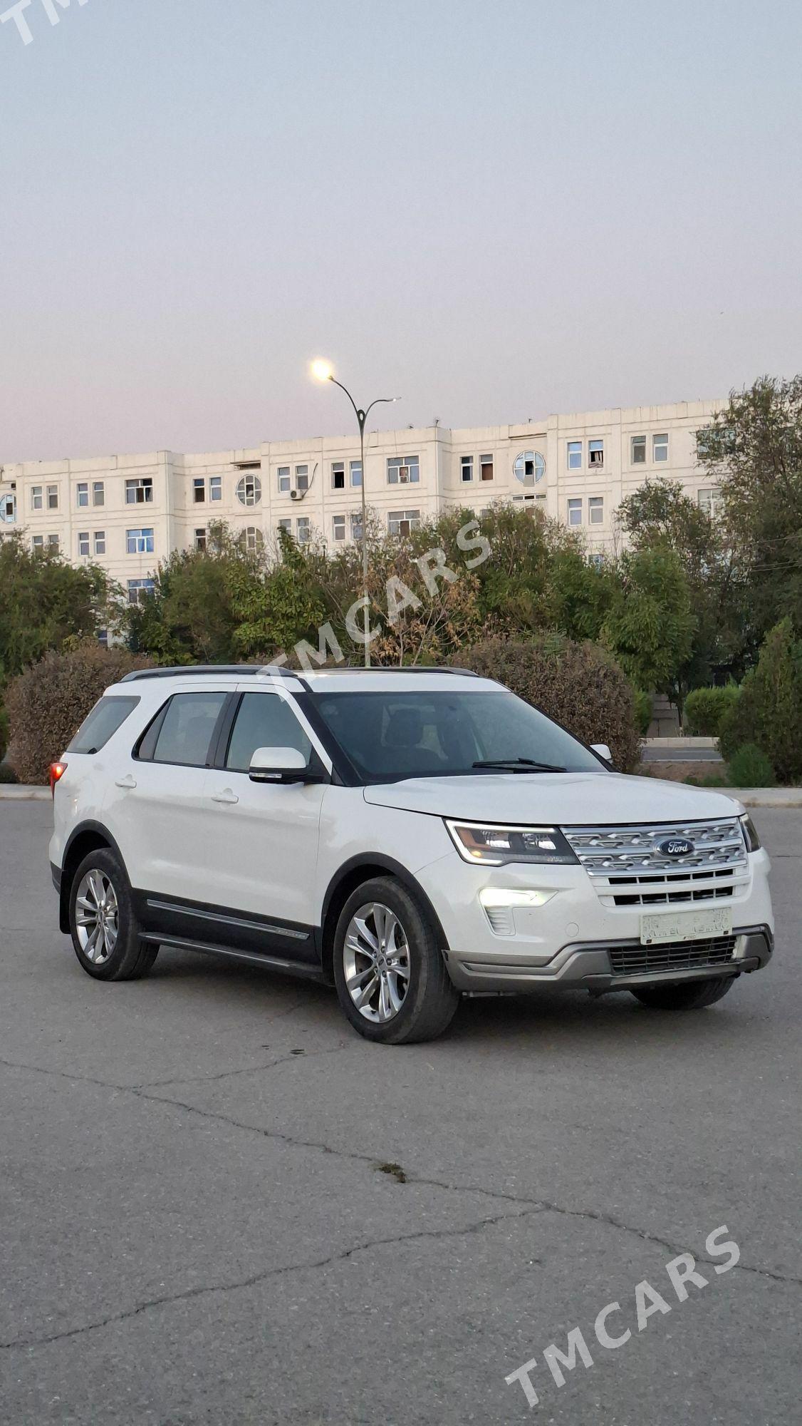 Ford Explorer 2018 - 331 500 TMT - Дашогуз - img 2
