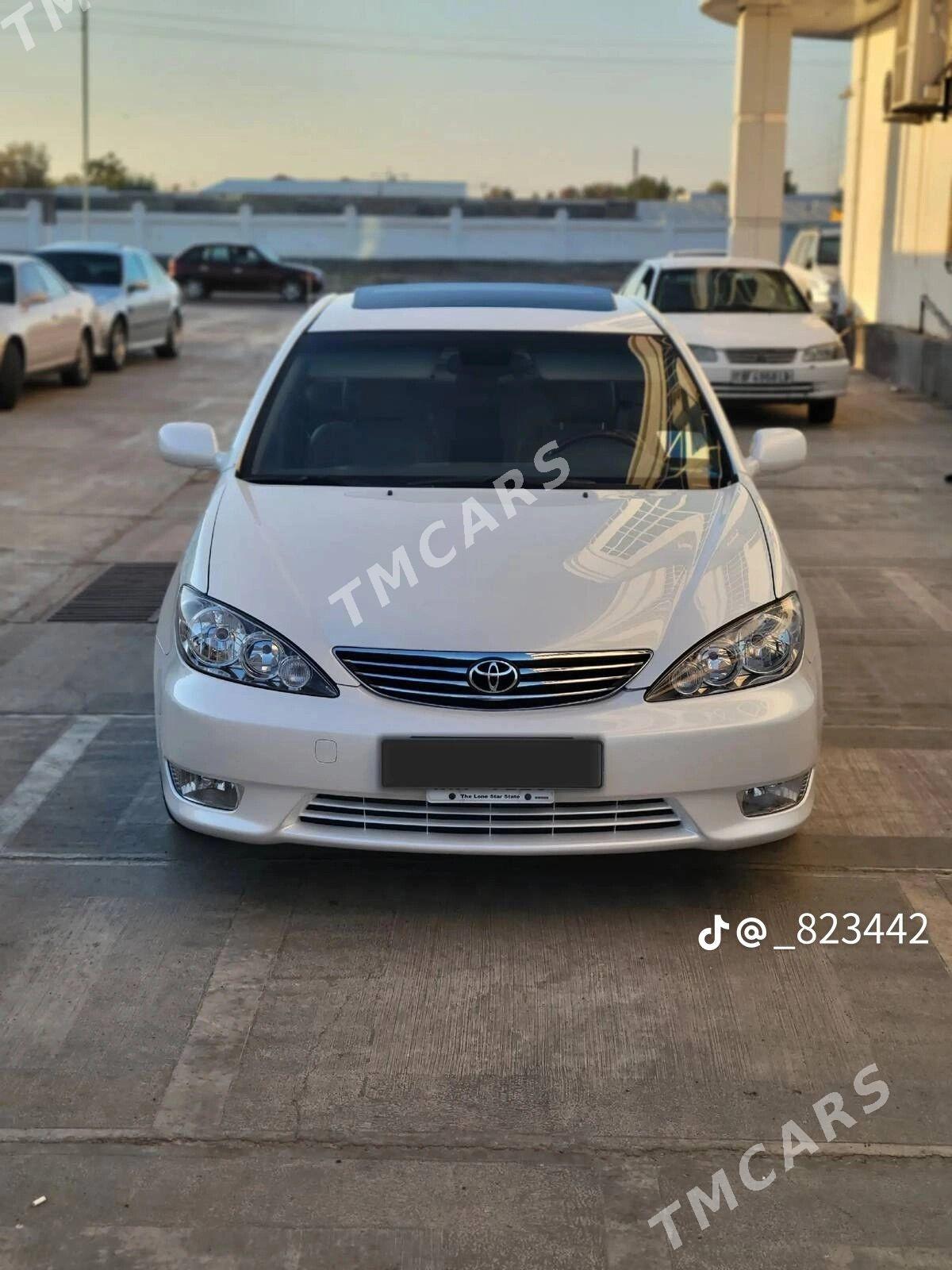 Toyota Camry 2004 - 199 000 TMT - Мир 2 - img 6