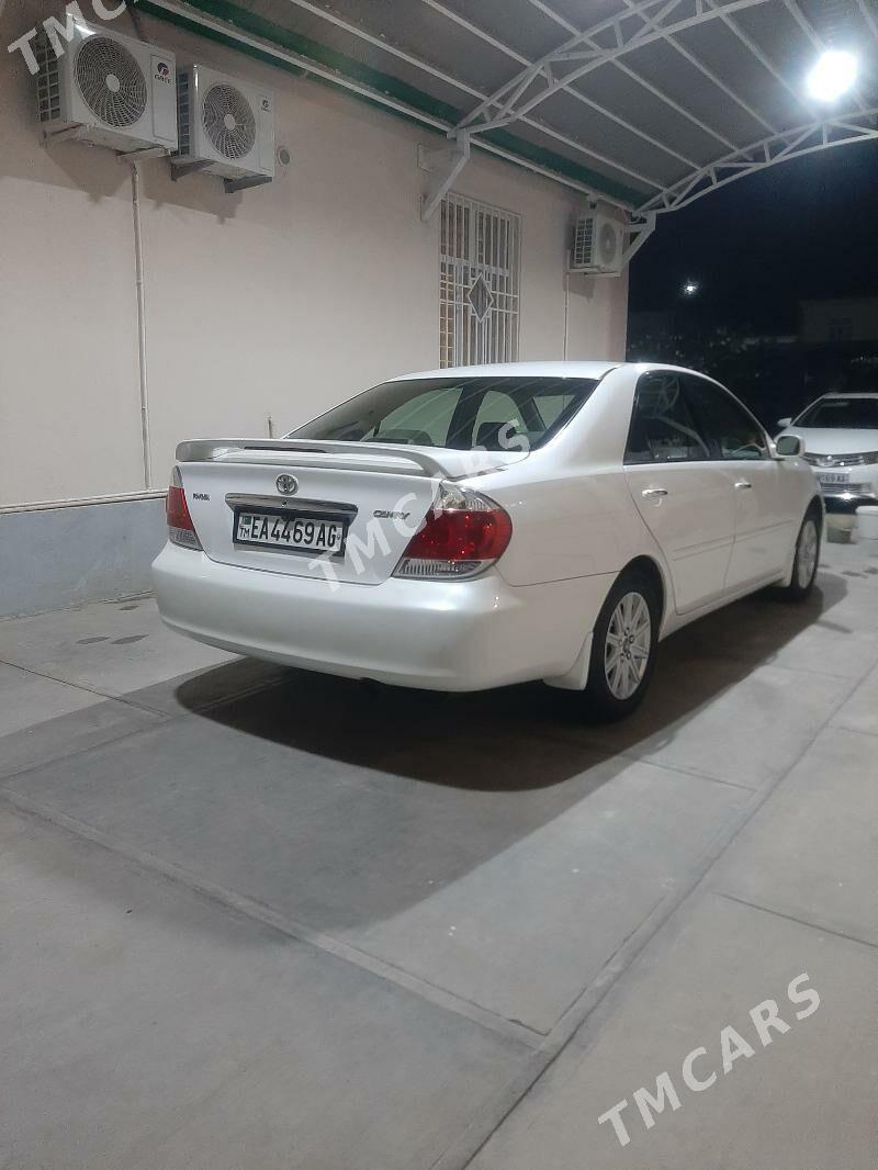 Toyota Camry 2004 - 199 000 TMT - Мир 2 - img 3