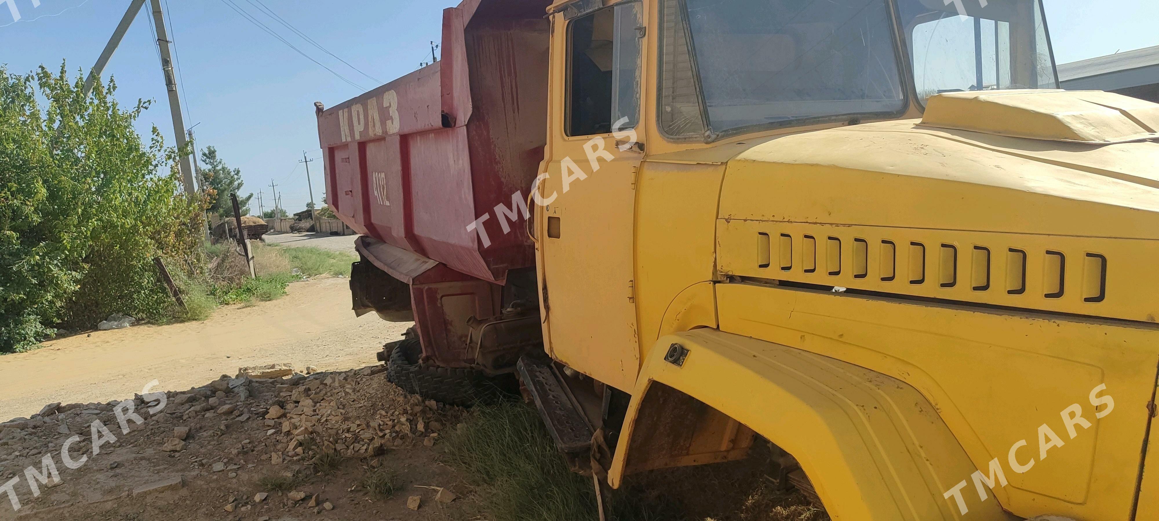 Kamaz 6520 2008 - 65 000 TMT - Сакарчага - img 4