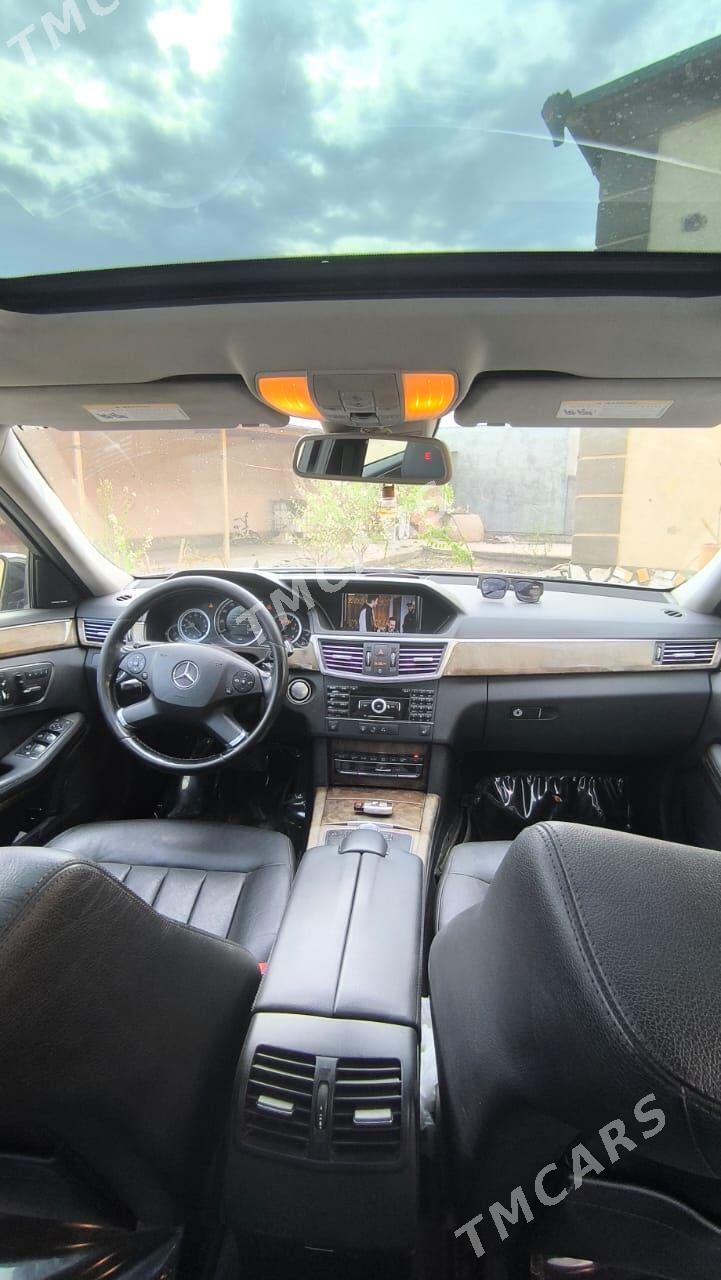 Mercedes-Benz E350 2010 - 240 000 TMT - Дашогуз - img 4
