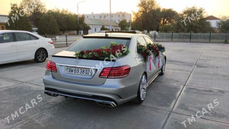 Mercedes-Benz E350 2010 - 240 000 TMT - Дашогуз - img 3