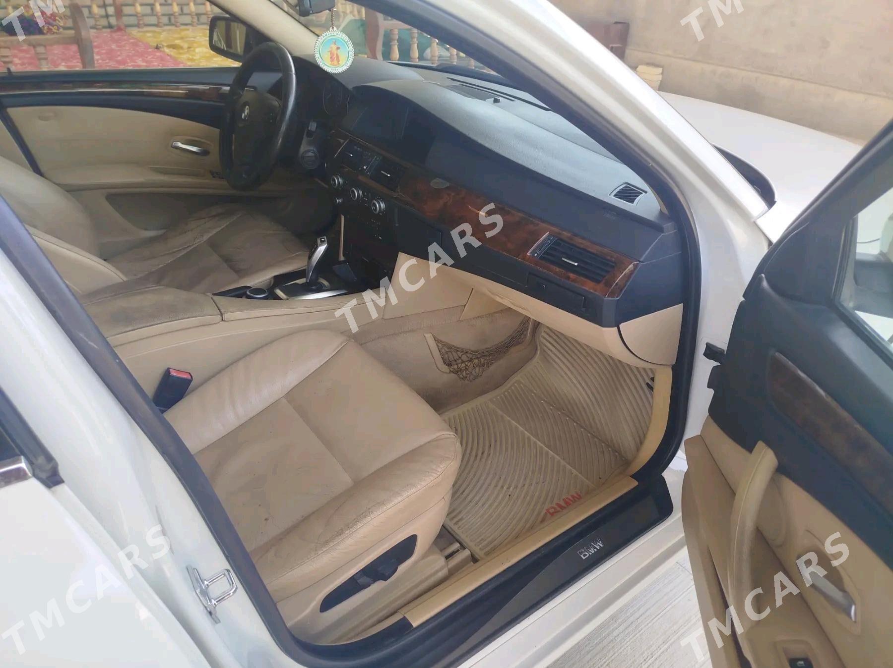 BMW 525 2008 - 165 000 TMT - Бахарден - img 5