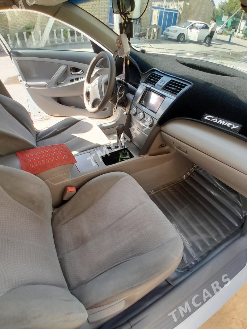 Toyota Camry 2011 - 180 000 TMT - Ашхабад - img 3