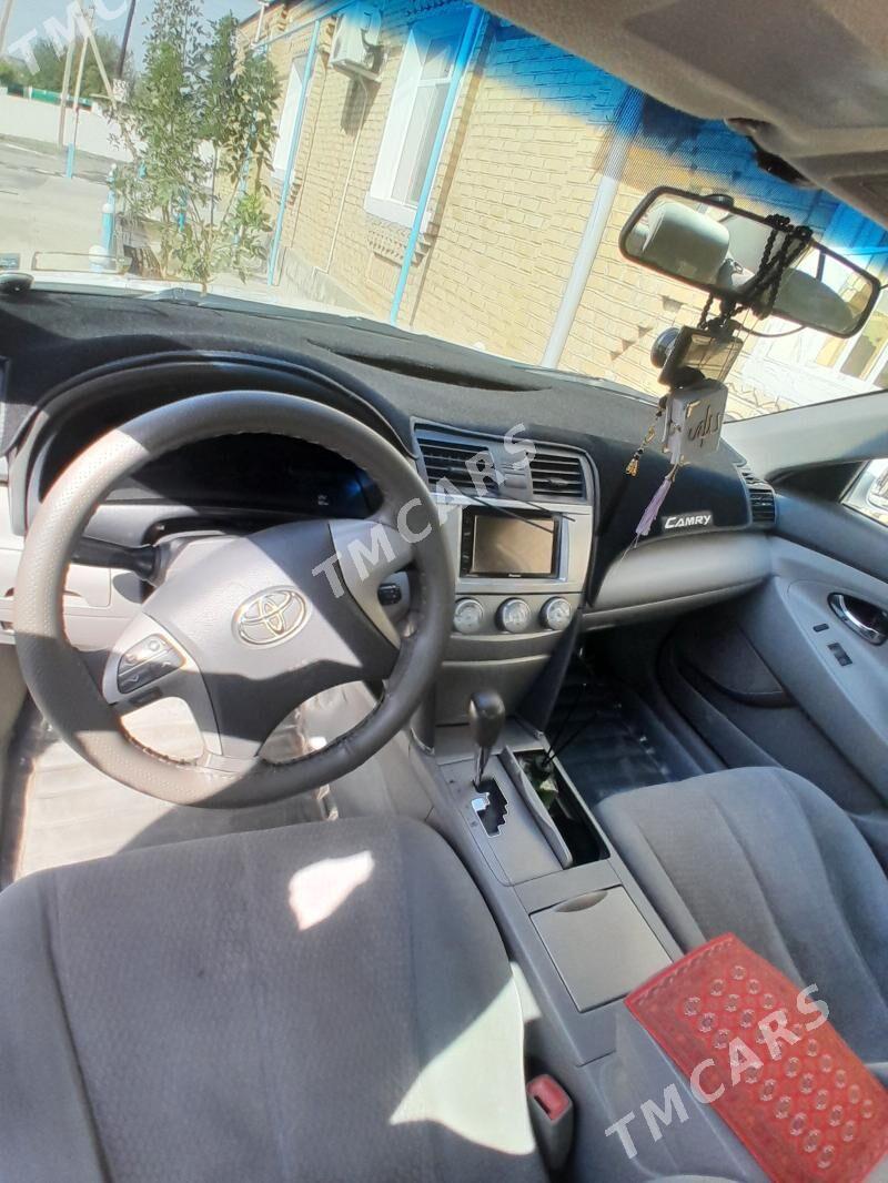 Toyota Camry 2011 - 180 000 TMT - Ашхабад - img 4