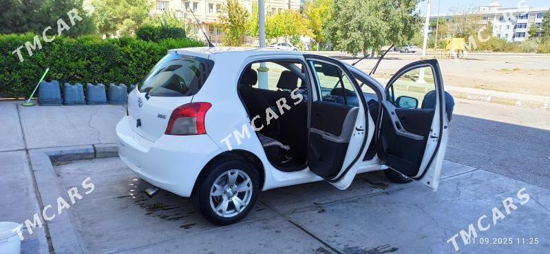 Toyota Yaris 2006 - 99 000 TMT - Aşgabat - img 4