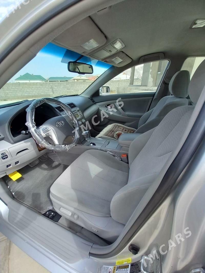 Toyota Camry 2010 - 230 000 TMT - Balkanabat - img 7