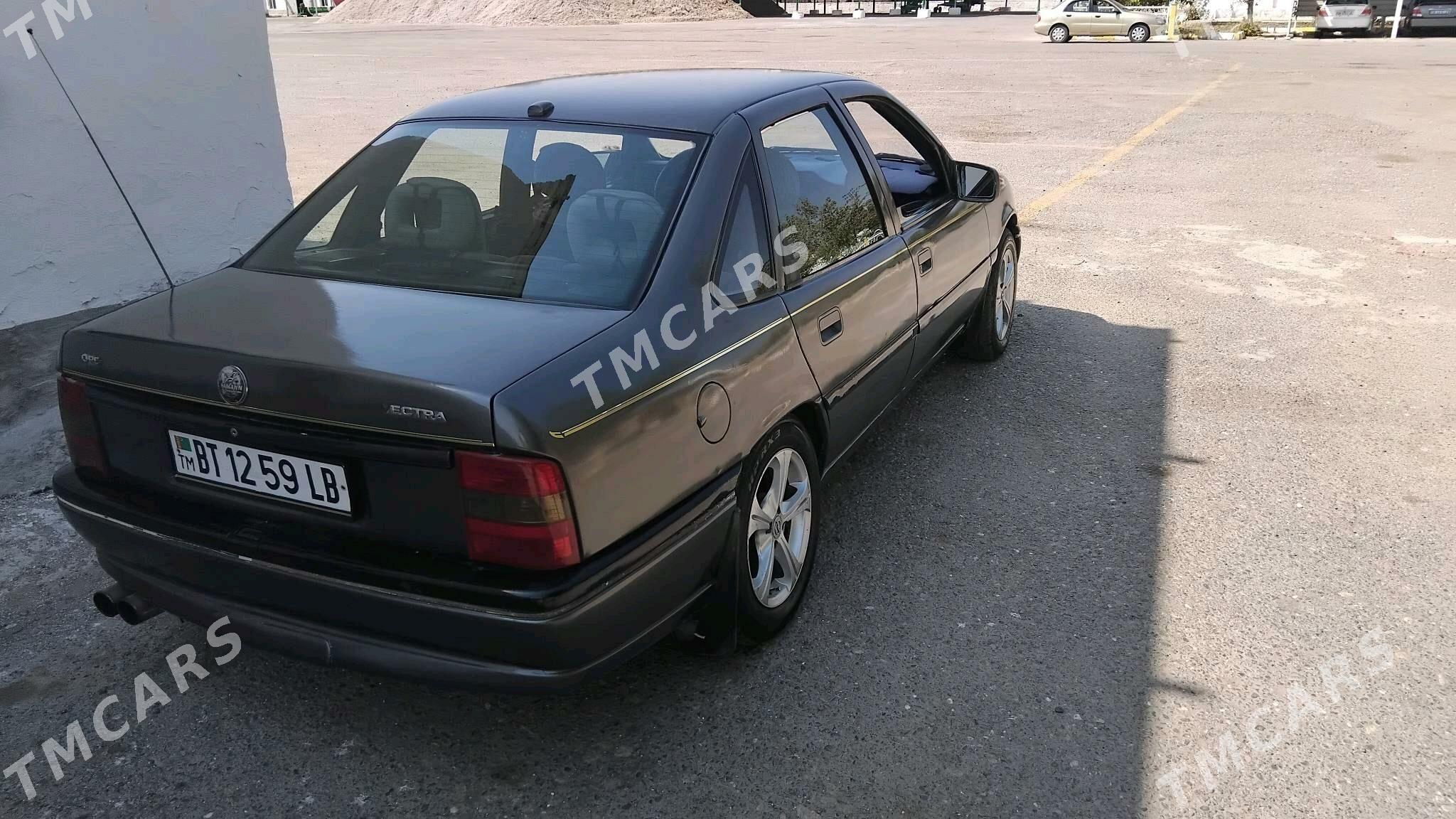 Opel Vectra 1993 - 36 000 TMT - Туркменабат - img 2