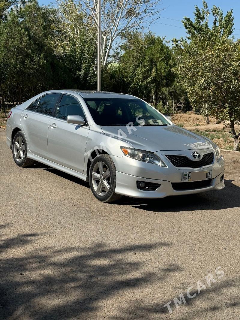Toyota Camry 2010 - 230 000 TMT - Дашогуз - img 7