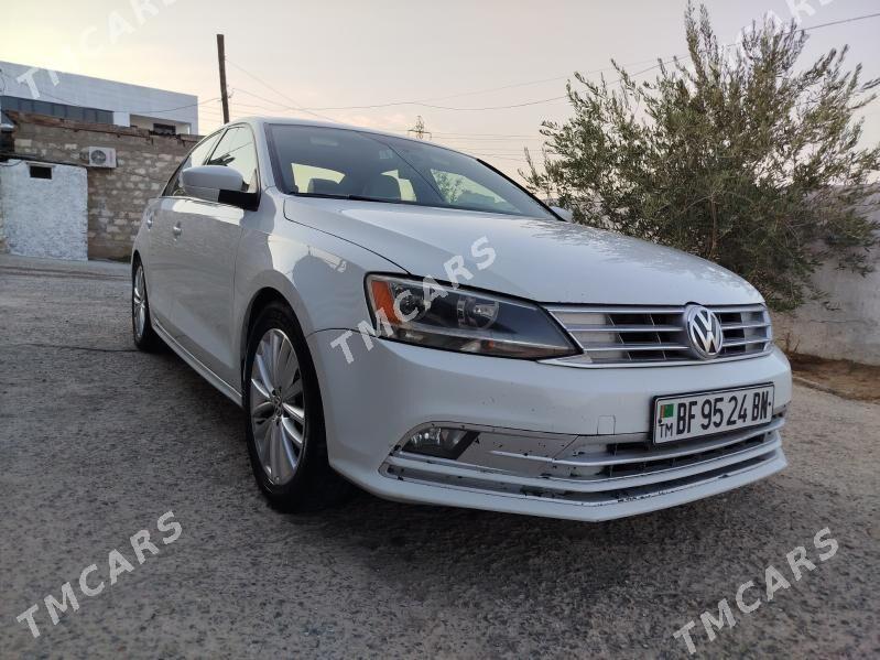Volkswagen Jetta 2016 - 180 000 TMT - Туркменбаши - img 2