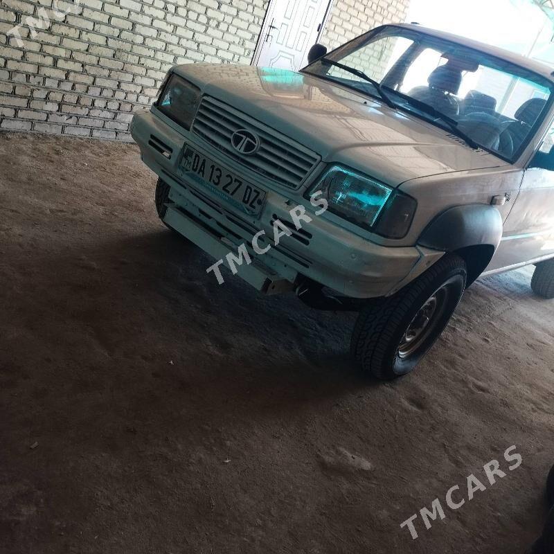 Toyota Hilux 2010 - 86 000 TMT - Гороглы (Тагта) - img 3