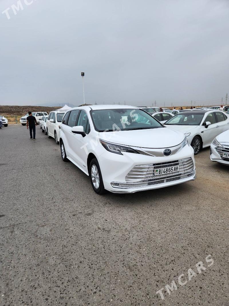 Toyota Sienna 2021 - 480 000 TMT - Бедев - img 6