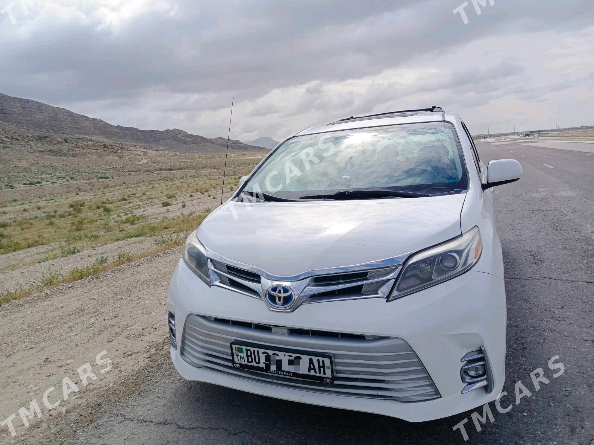 Toyota Sienna 2012 - 250 000 TMT - Кака - img 9