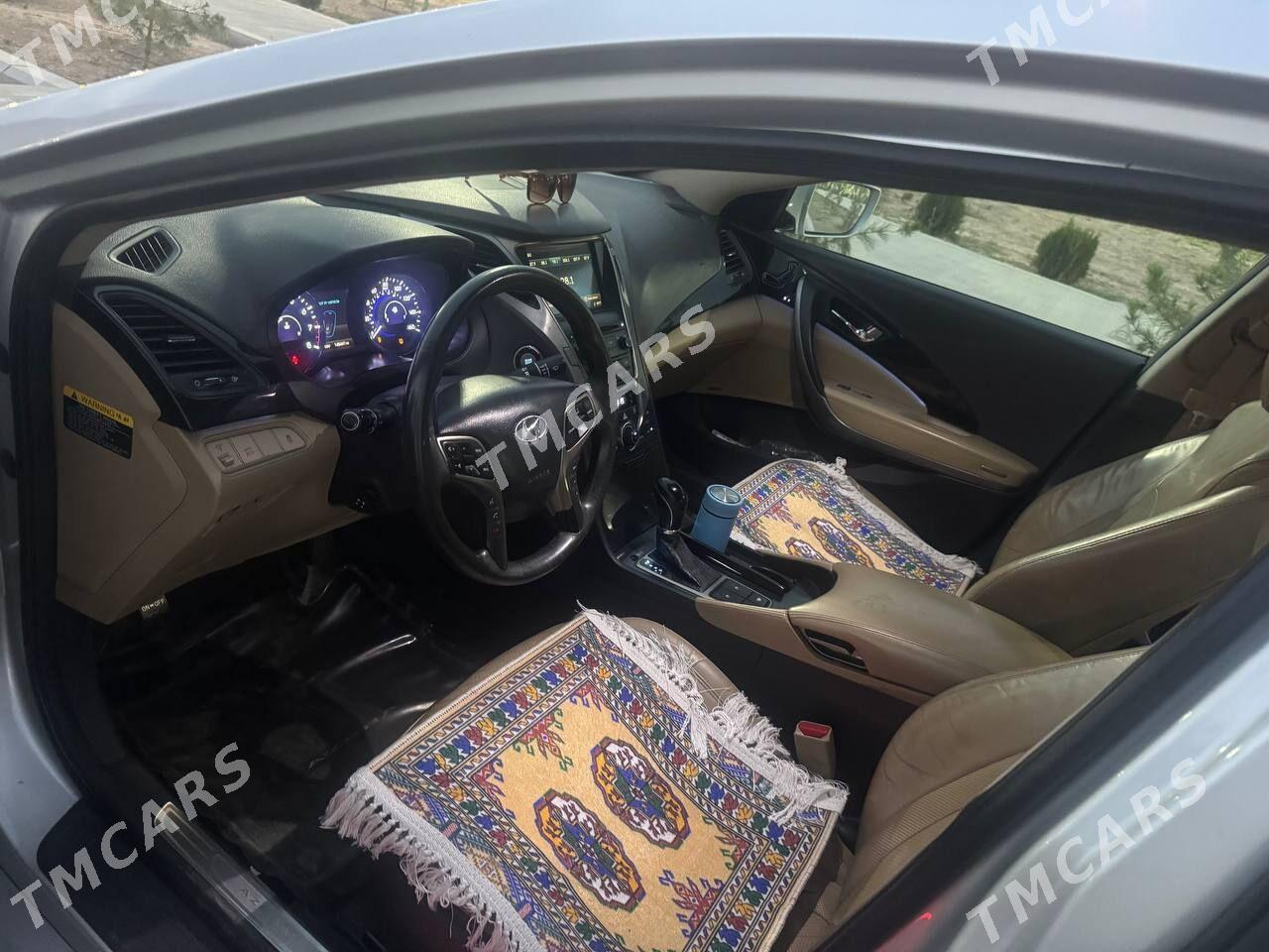 Hyundai Azera 2014 - 170 000 TMT - Aşgabat - img 8