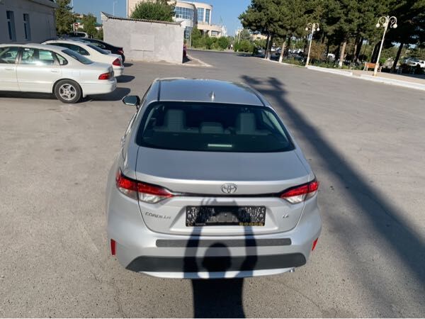 Toyota Corolla 2022 - 250 000 TMT - Туркменабат - img 3