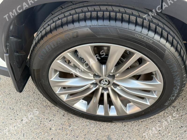 Toyota Highlander 2021 - 590 000 TMT - Ашхабад - img 2