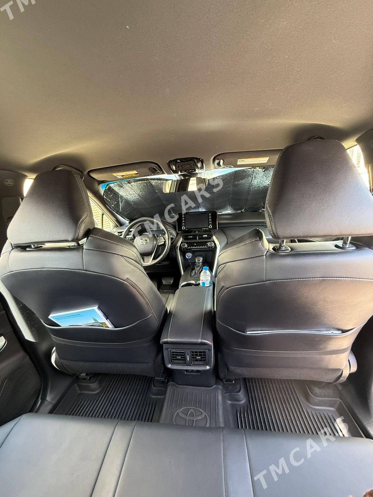 Toyota Venza 2022 - 500 000 TMT - Ашхабад - img 5