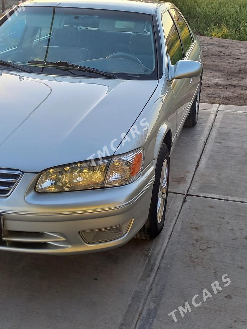 Toyota Camry 2001 - 153 000 TMT - Şabat etr. - img 8