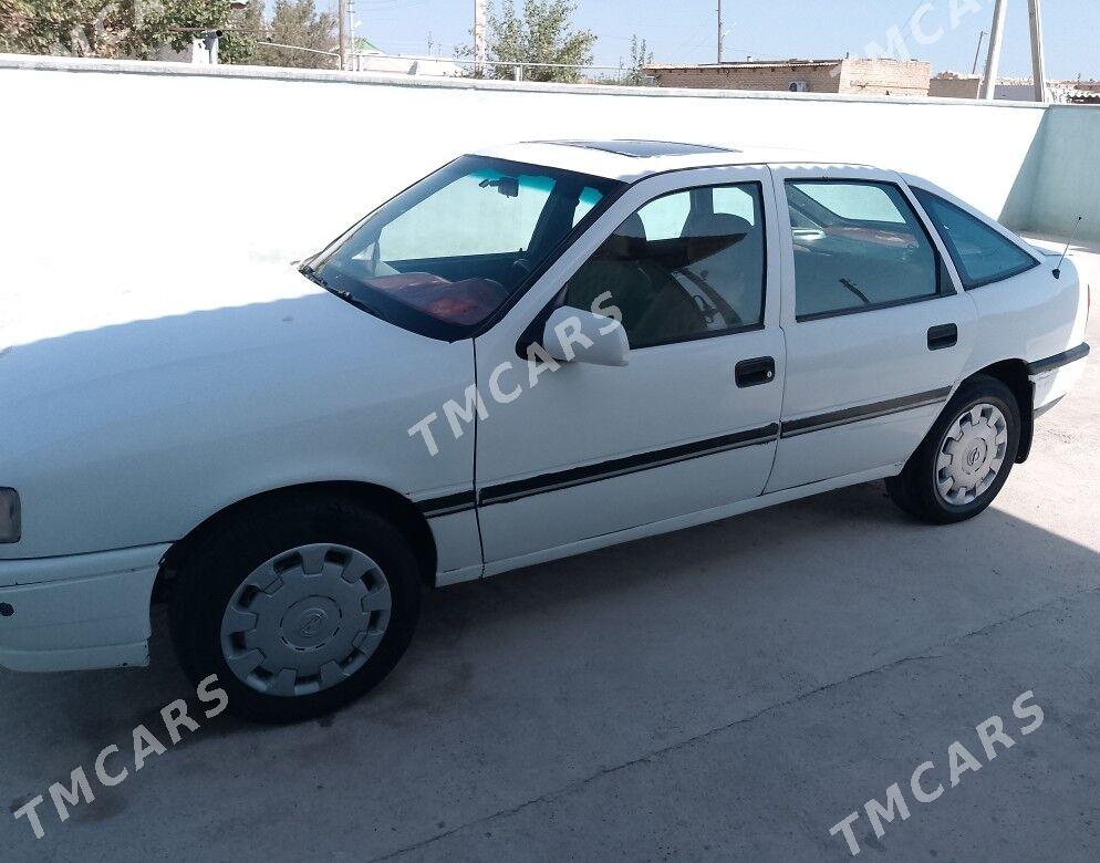 Opel Vectra 1990 - 24 000 TMT - Кака - img 3