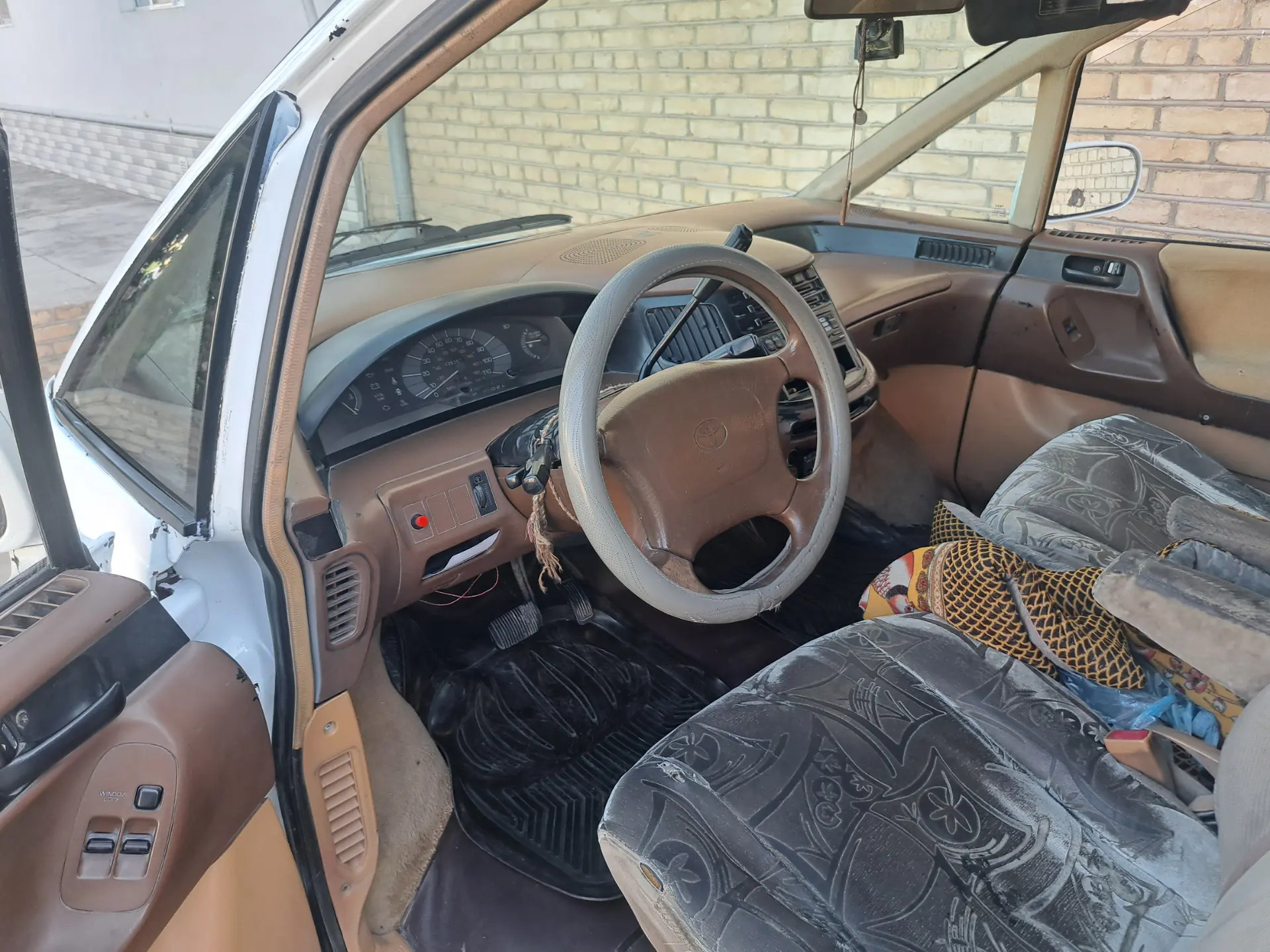 Toyota Previa 1993 - 65 000 TMT - Мары - img 2