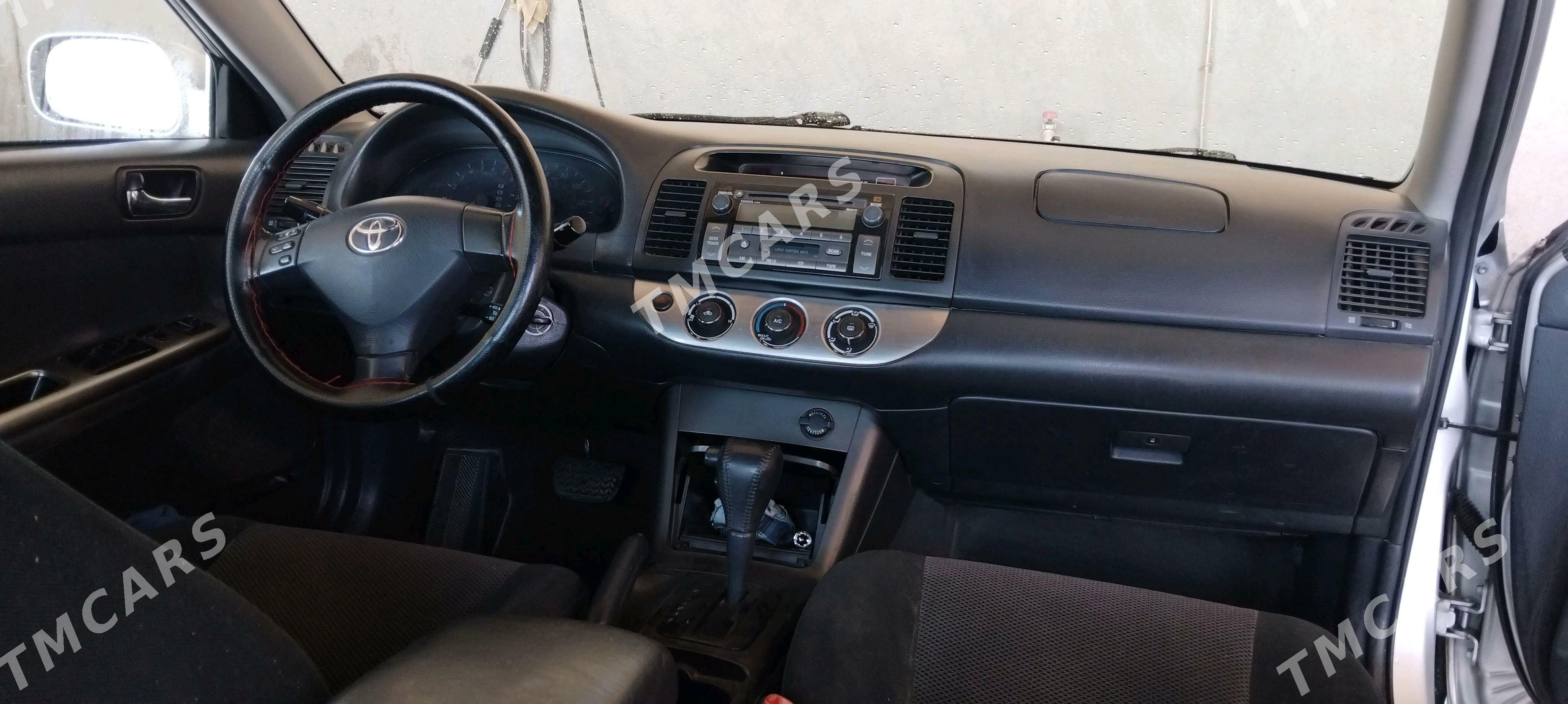 Toyota Camry 2005 - 170 000 TMT - Ýolöten - img 3