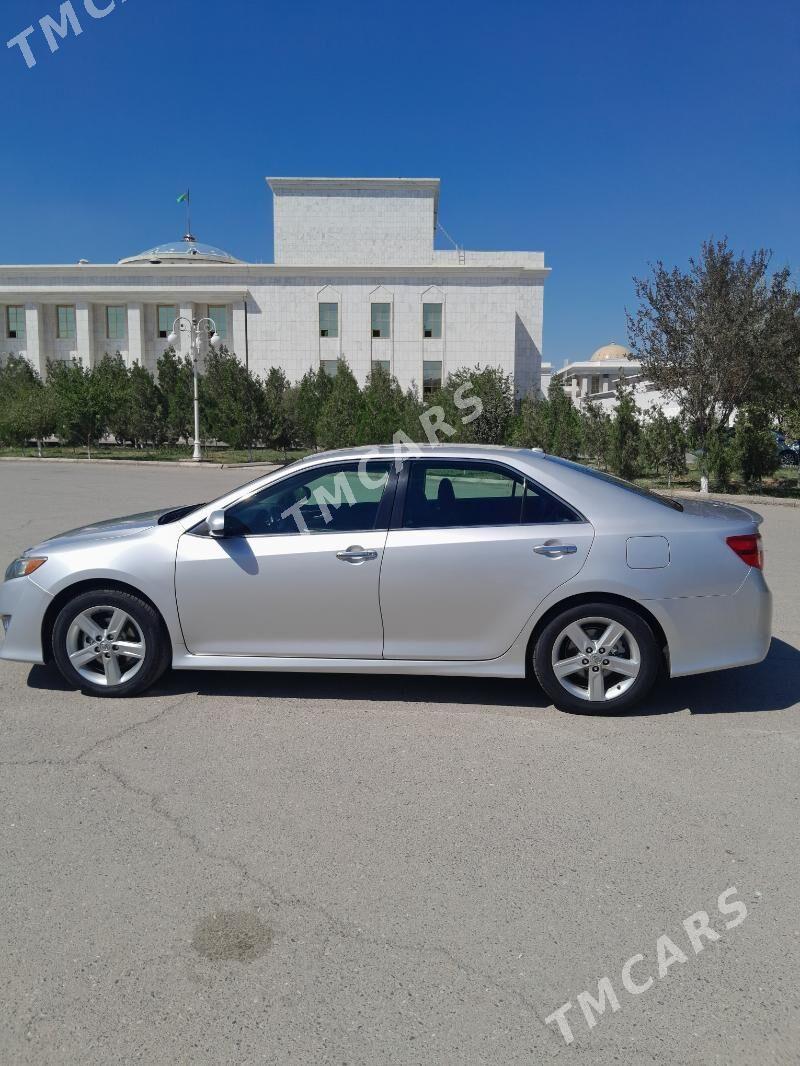 Toyota Camry 2012 - 240 000 TMT - Дашогуз - img 4