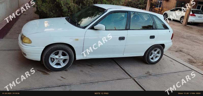 Opel Astra 1993 - 45 000 TMT - Шабатский этрап - img 3