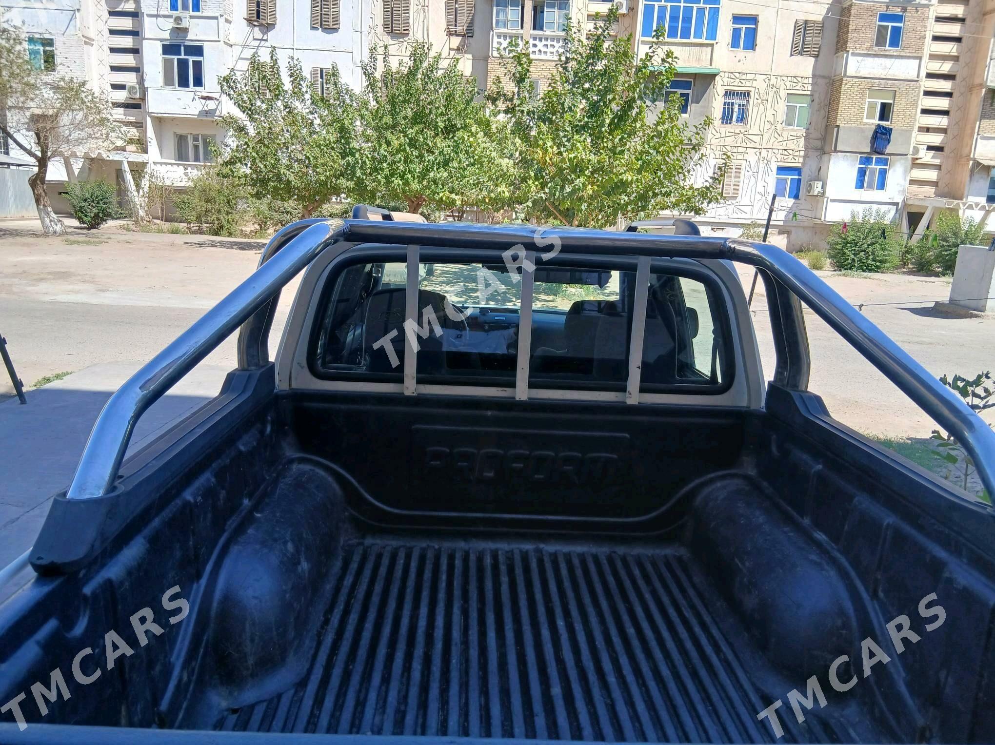 Ford Ranger 2011 - 160 000 TMT - Дашогуз - img 9