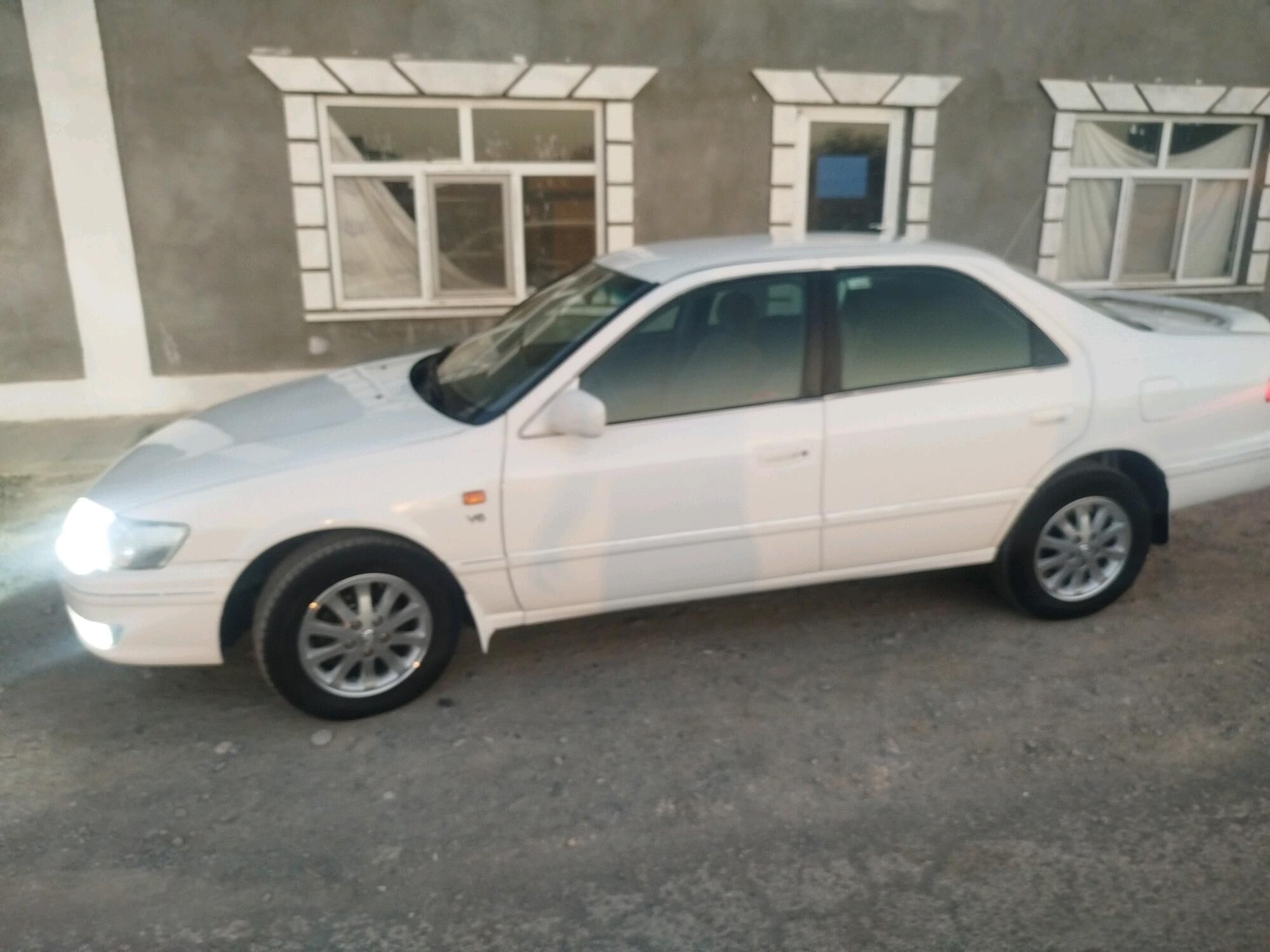 Toyota Camry 1998 - 125 000 TMT - Kaka - img 10