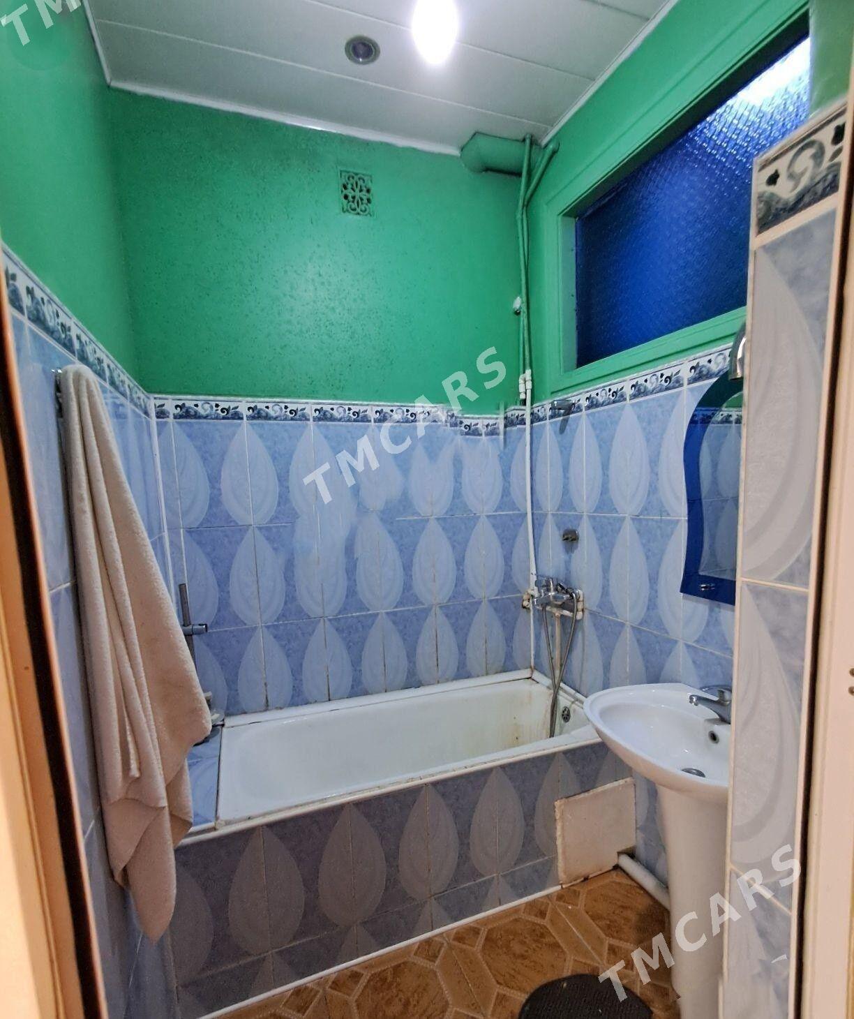 Satlyk jay/Продаётся квартира - 2 мкр - img 4