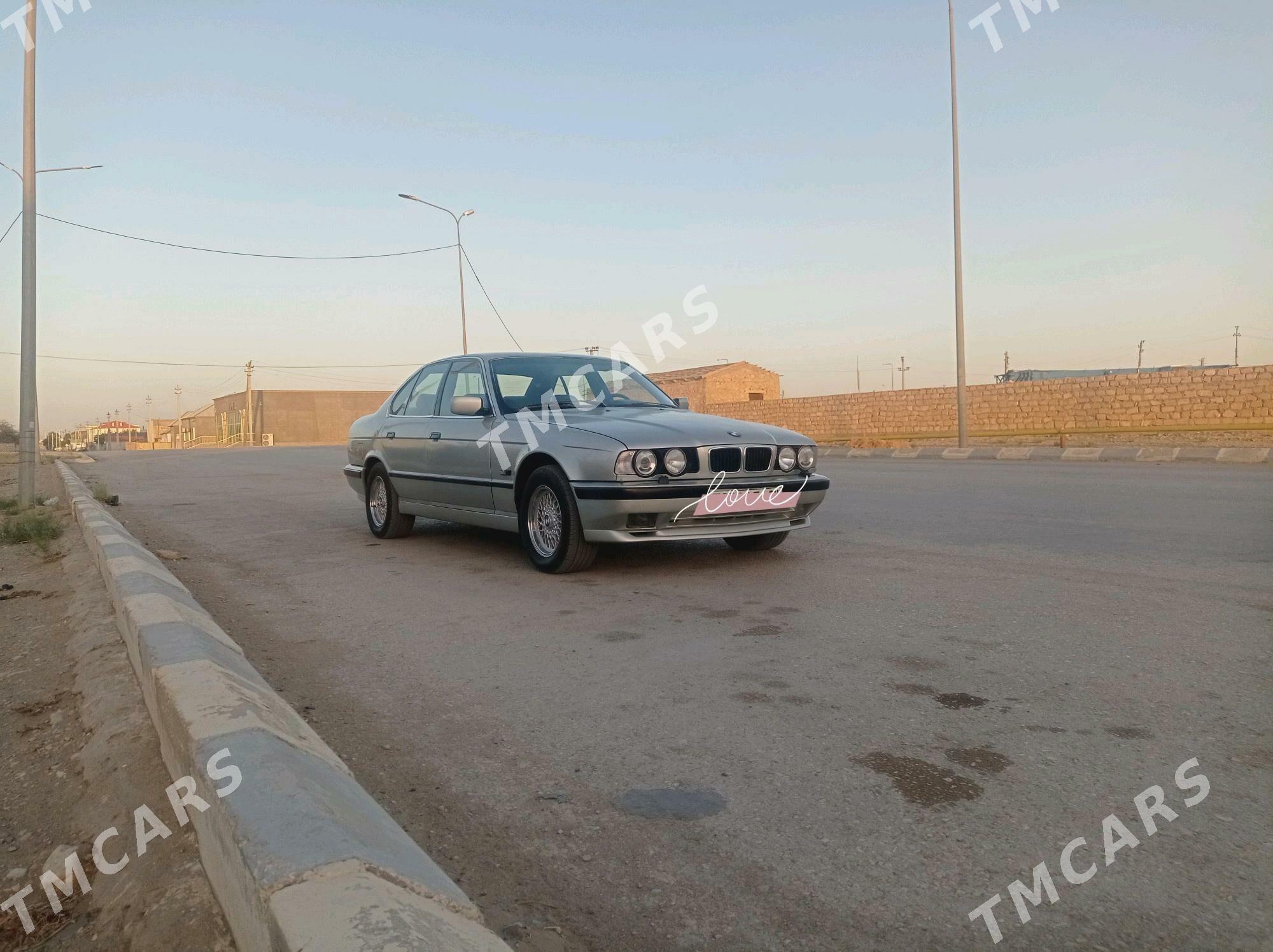BMW 528 1995 - 75 000 TMT - Gumdag - img 3