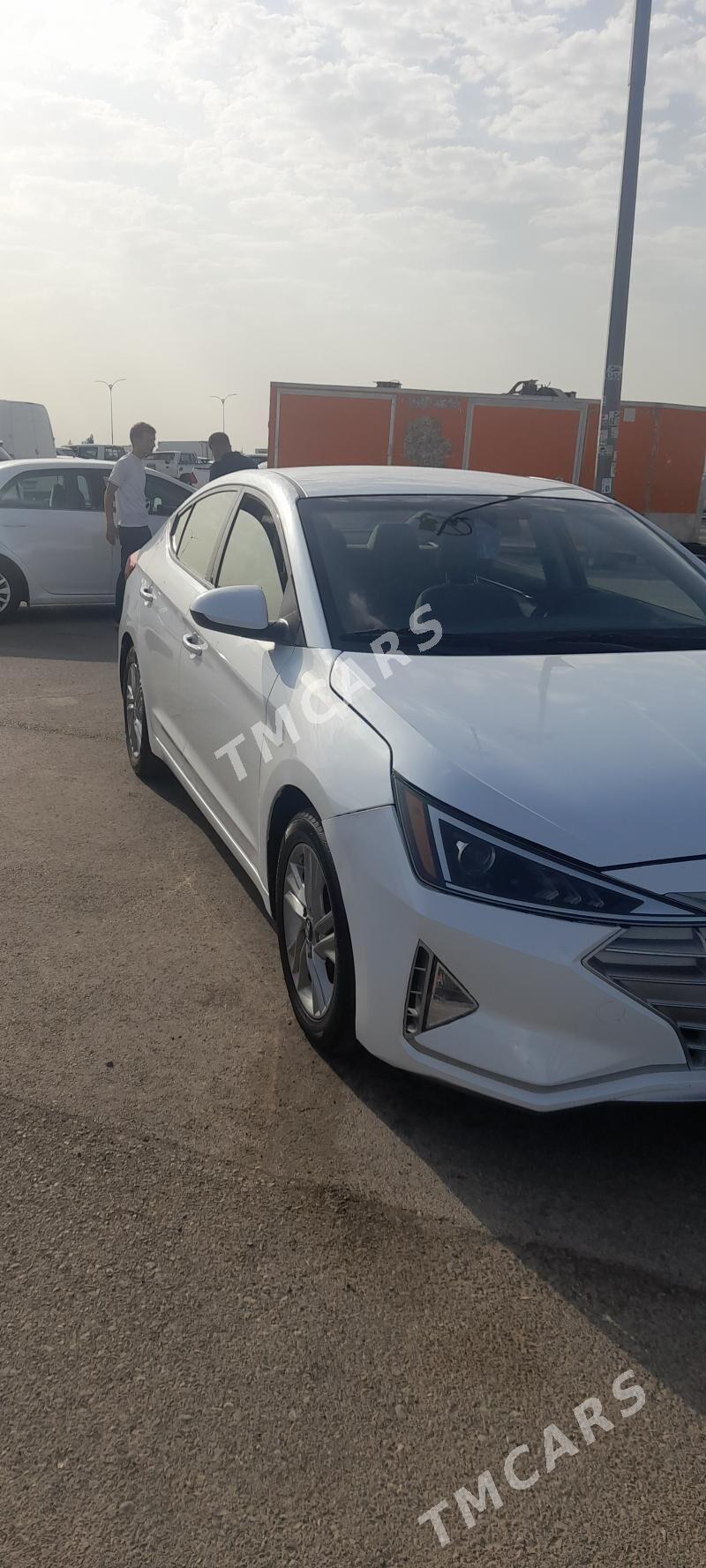 Hyundai Elantra 2020 - 208 000 TMT - ул. Туркменбаши шаёлы (Ленина) - img 2