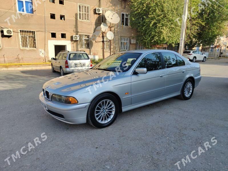 BMW E39 2001 - 155 000 TMT - Балканабат - img 2