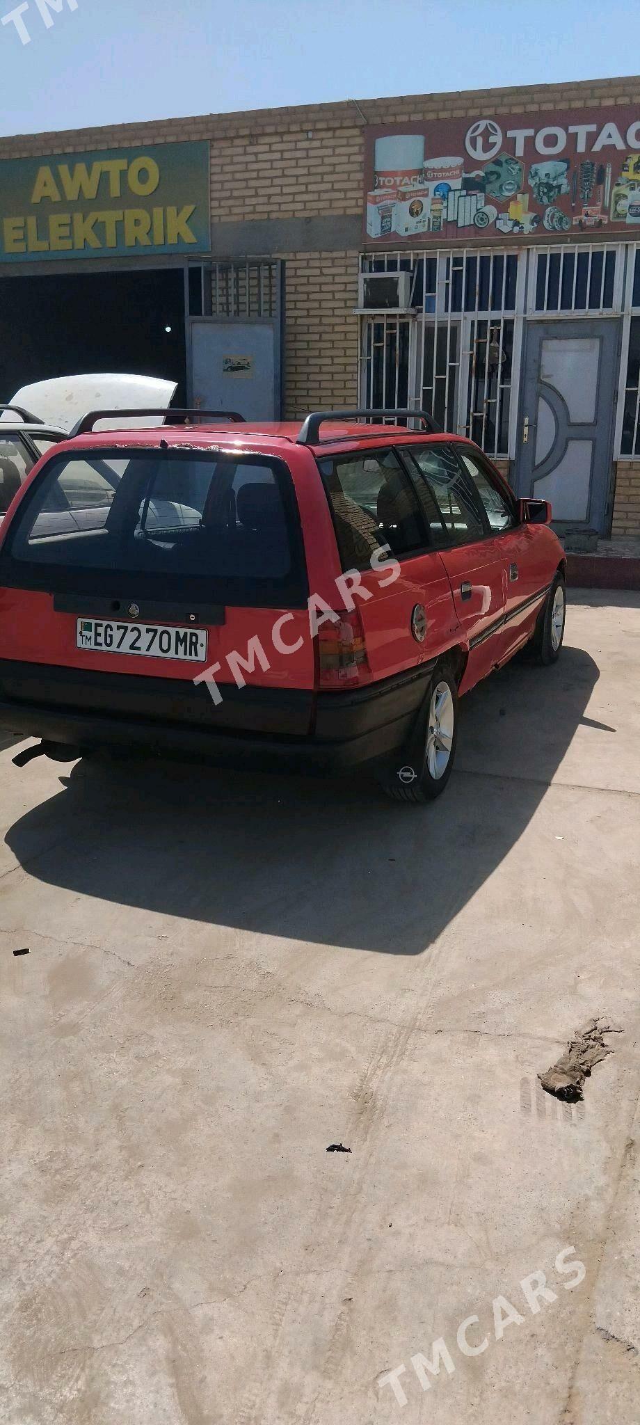 Opel Astra 1992 - 30 000 TMT - Мары - img 4