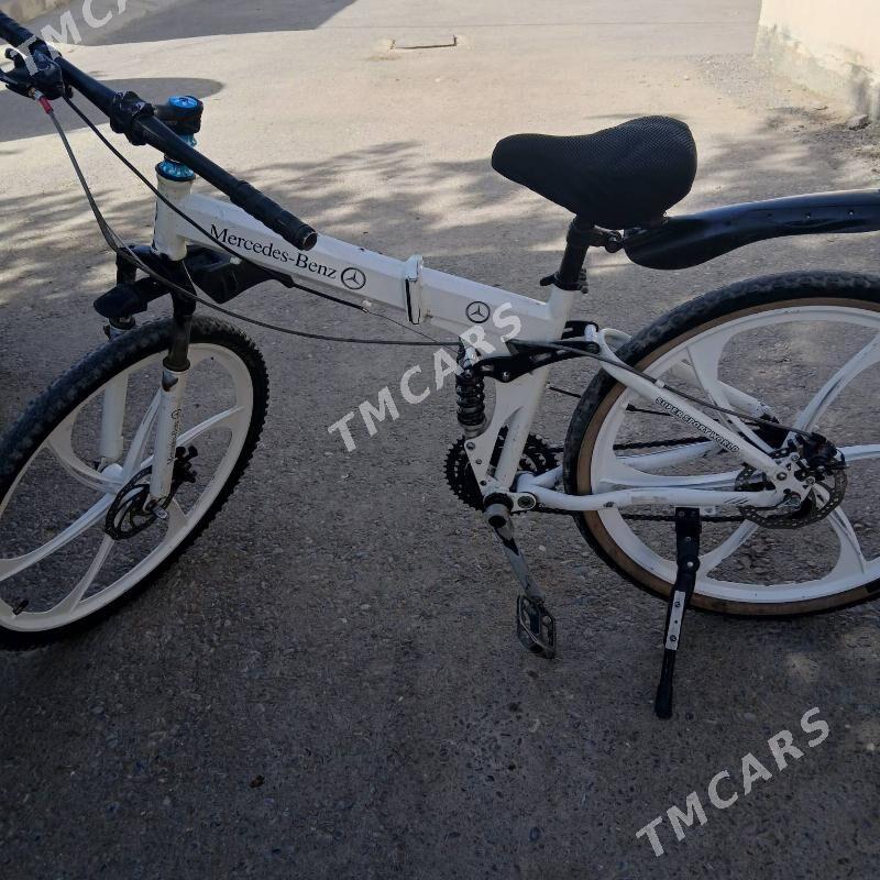 Mersedes  benz - Aşgabat - img 3