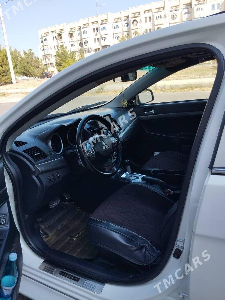 Mitsubishi Lancer 2009 - 150 000 TMT - Türkmenabat - img 6