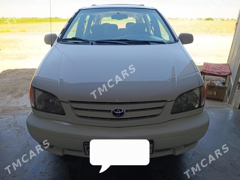 Toyota Sienna 2002 - 150 000 TMT - Байрамали - img 3