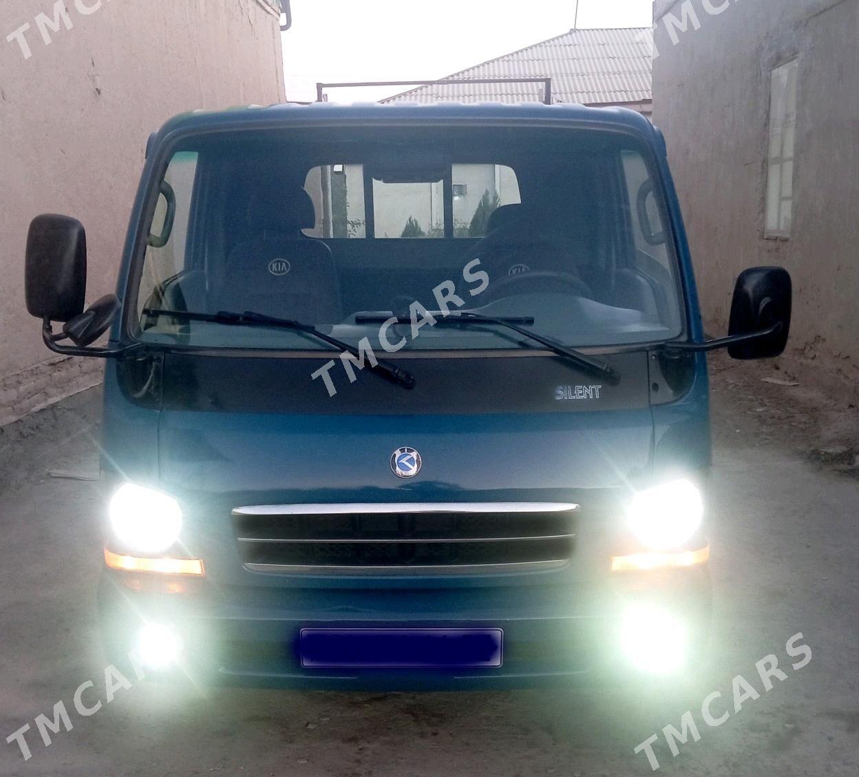 Kia Bongo 2002 - 115 000 TMT - Daşoguz - img 4
