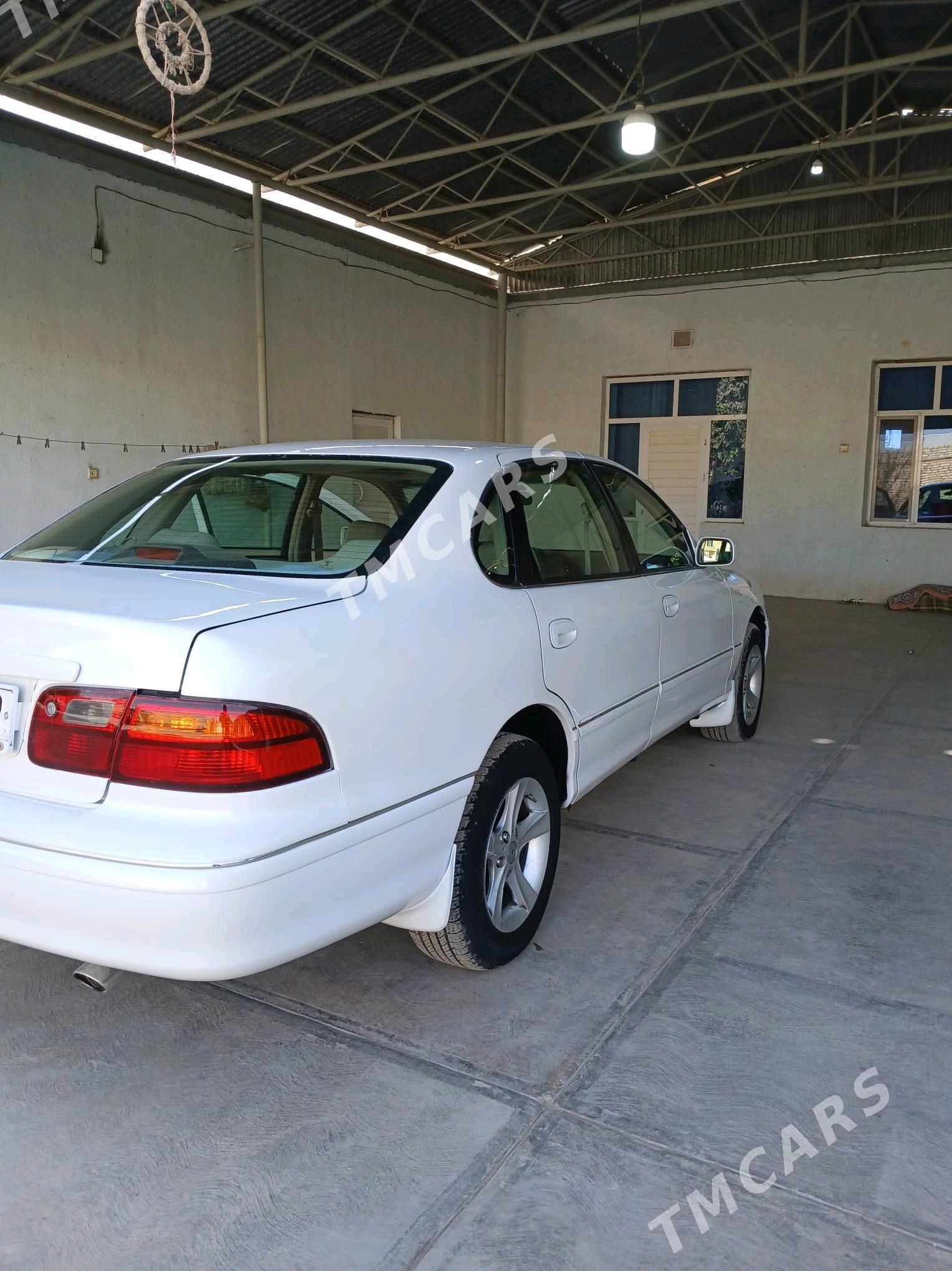 Toyota Avalon 1999 - 135 000 TMT - Мургап - img 2