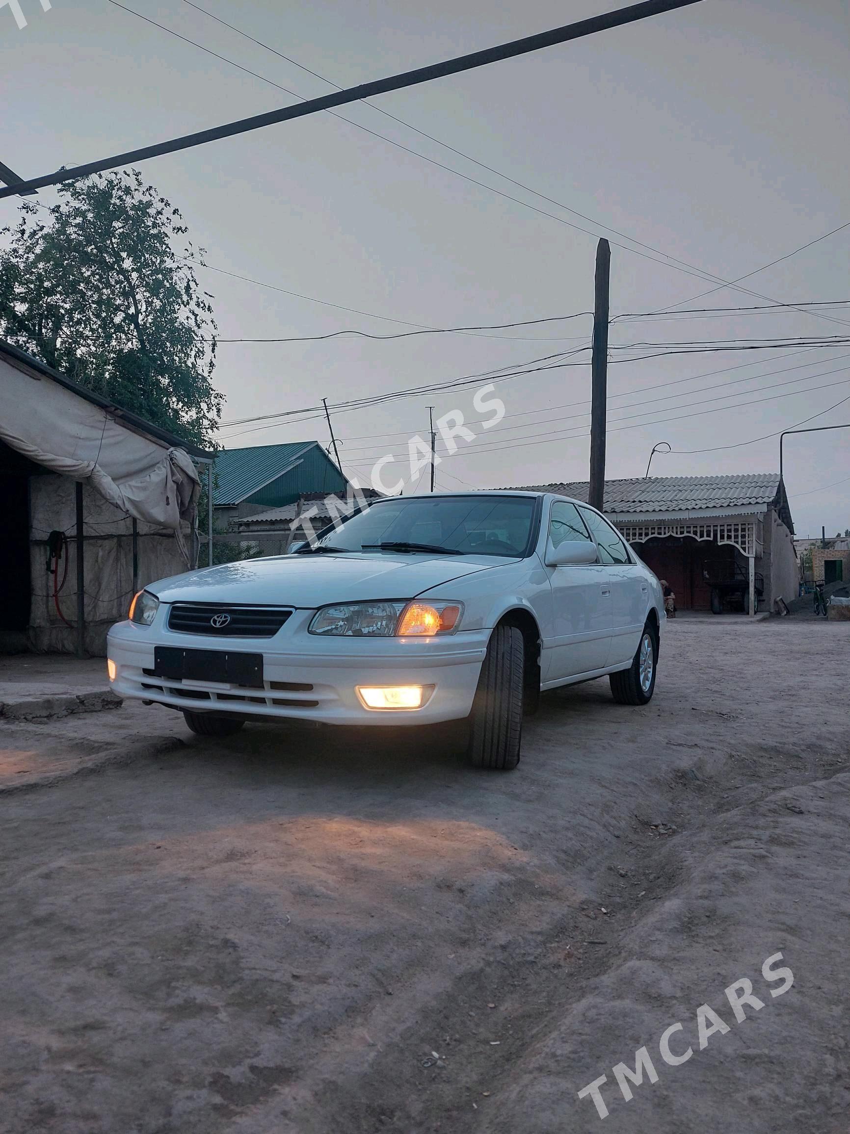 Toyota Camry 2000 - 150 000 TMT - Кёнеургенч - img 9