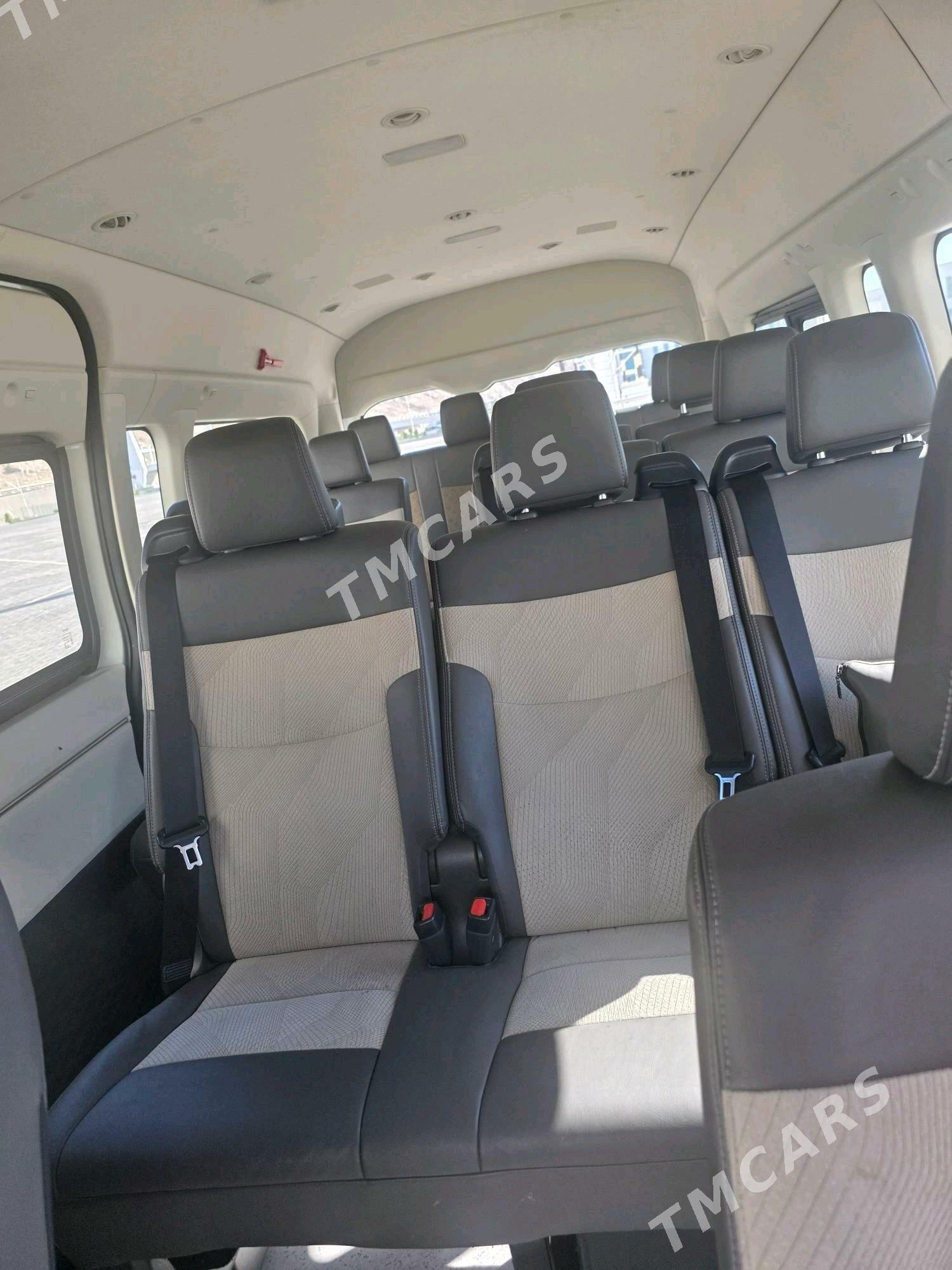 Toyota Hiace 2024 - 900 000 TMT - Aşgabat - img 3