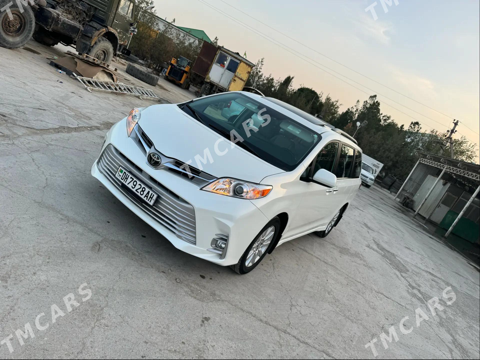 Toyota Sienna 2020 - 500 000 TMT - Ак-Бугдайский этрап - img 4