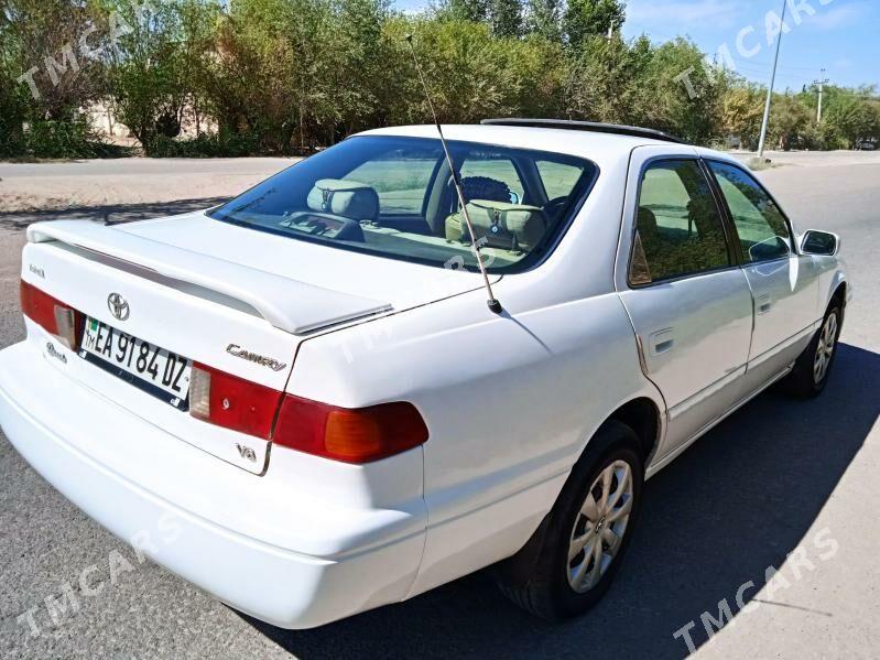 Toyota Camry 2000 - 125 000 TMT - Кёнеургенч - img 6