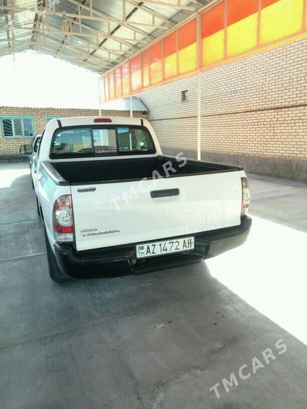 Toyota Tacoma 2009 - 200 000 TMT - Серахс - img 4