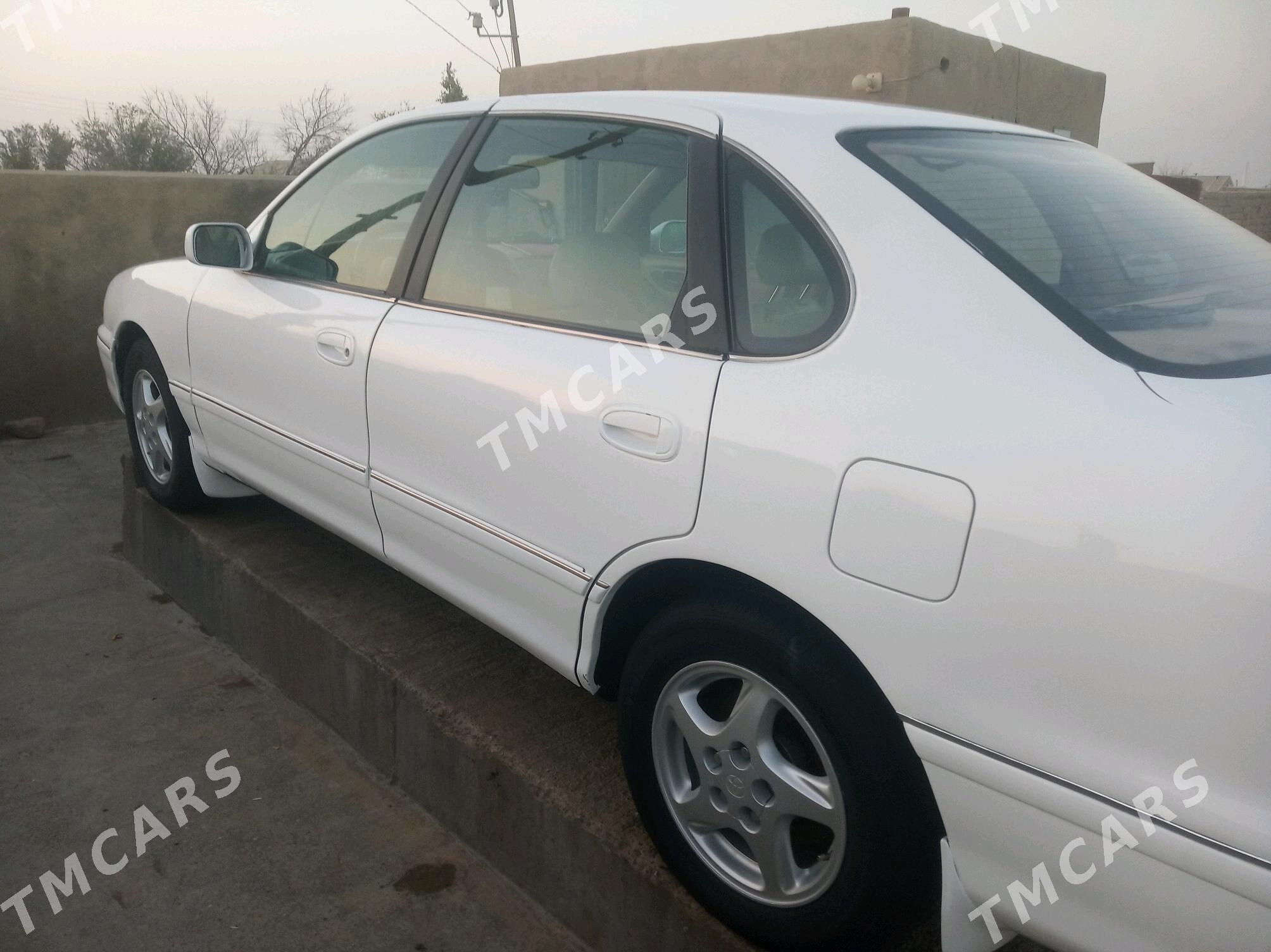 Toyota Avalon 1998 - 120 000 TMT - Kaka - img 5