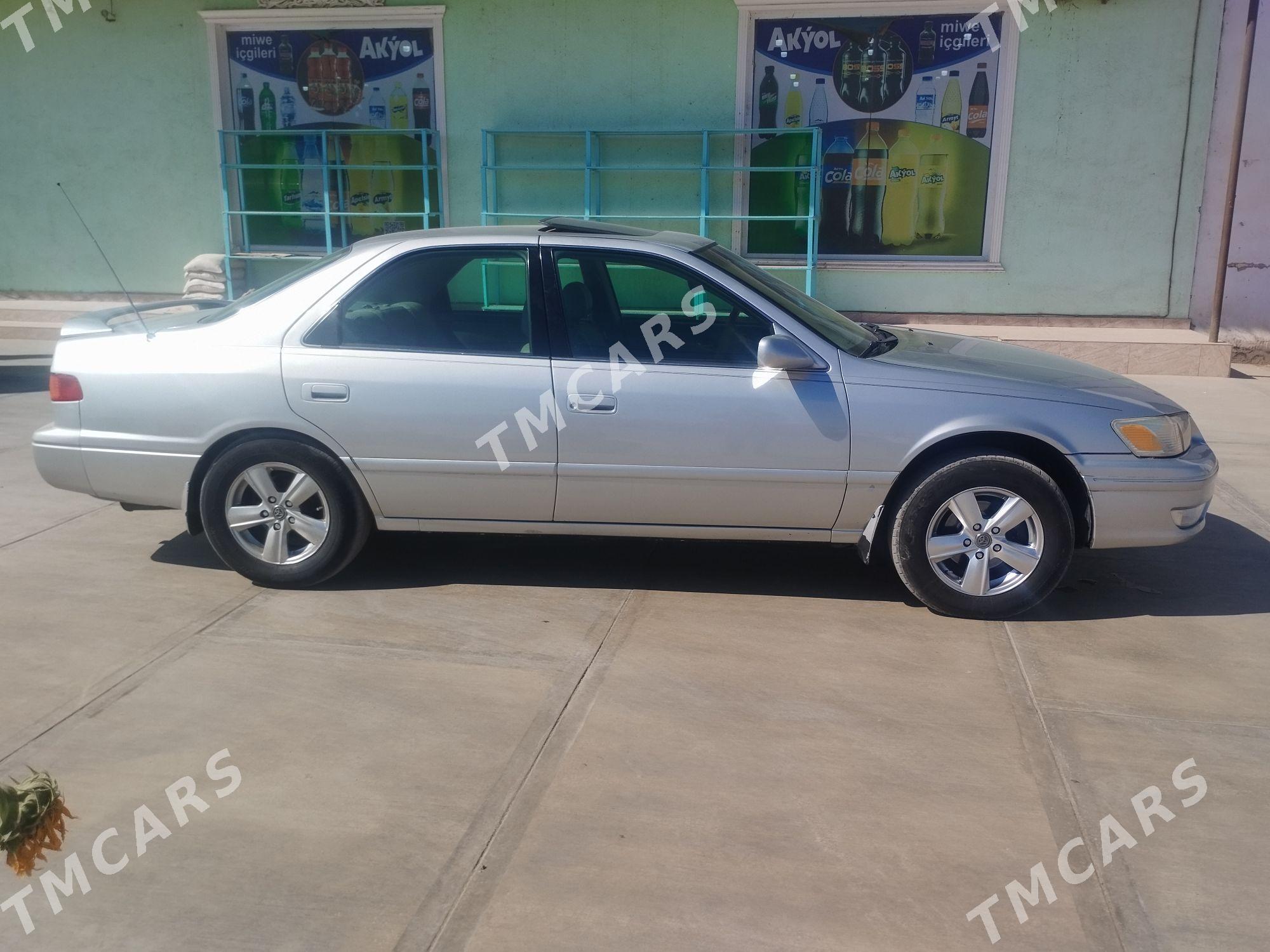 Toyota Camry 2001 - 135 000 TMT - Губадаг - img 3