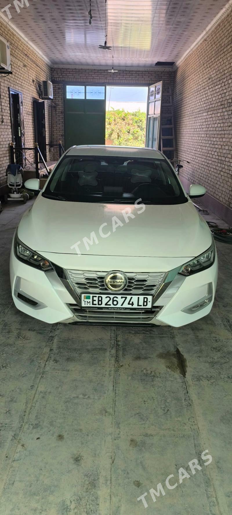 Nissan Sentra 2020 - 220 000 TMT - Дянев - img 5
