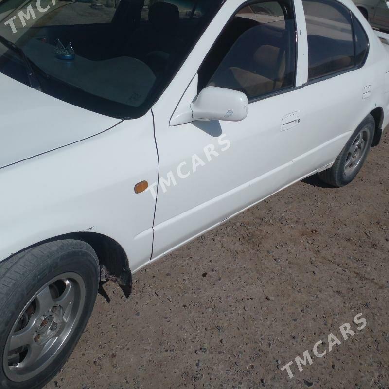 Toyota Camry 1995 - 50 000 TMT - Tejen - img 5